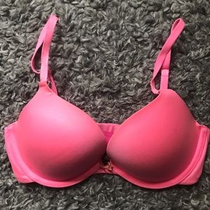 Betsey Johnson Push-up Bra 30D